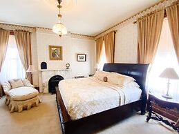 Galena Inn