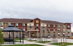 My Place Hotel - Overland Park