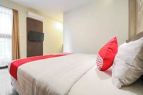 Hotel O Kuta Near Potato Head Beach Club Formerly Balitone Residence