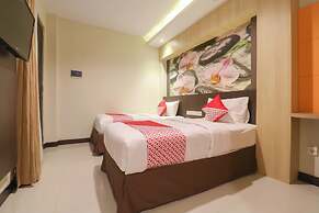 Hotel O Kuta Near Potato Head Beach Club Formerly Balitone Residence