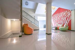 Hotel O Kuta Near Potato Head Beach Club Formerly Balitone Residence