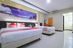 Hotel O Kuta Near Potato Head Beach Club Formerly Balitone Residence