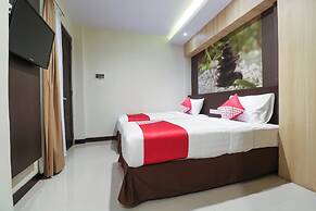 Hotel O Kuta Near Potato Head Beach Club Formerly Balitone Residence