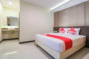 Hotel O Kuta Near Potato Head Beach Club Formerly Balitone Residence