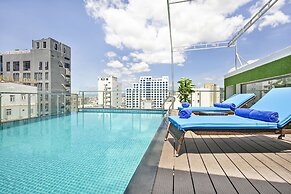 Celina Hotel & Apartment