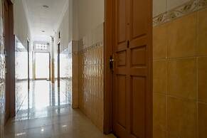 Super OYO 1173 Hotel Shofa Marwah