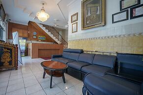 Super OYO 1173 Hotel Shofa Marwah