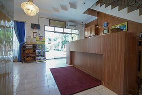 Super OYO 1173 Hotel Shofa Marwah