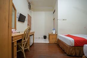 Super OYO 1173 Hotel Shofa Marwah