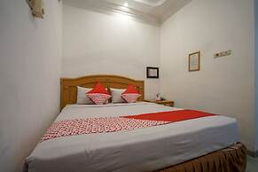 Super OYO 1173 Hotel Shofa Marwah