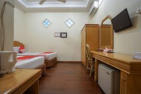 Super OYO 1173 Hotel Shofa Marwah