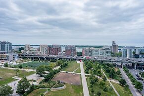 Luxury Vacation Condo 2 Bdr 2 Bath