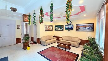 Hotel Snow Crest Inn