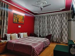 Hotel Snow Crest Inn