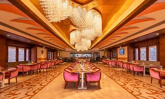 Crescent Spa And Resorts Indore