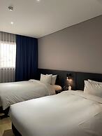 Rivertain Hotel Gyeongju