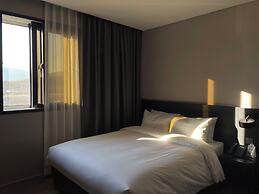 Rivertain Hotel Gyeongju