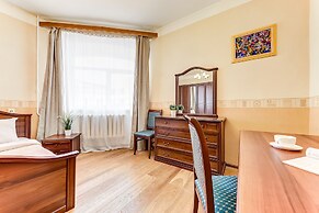Welcome Home Apartments Kazanskaya 39