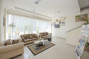 OYO 1164 Edotel Mahligai By Smkn 2 Tanjung Pinang