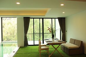 Pause Pool Villa by Replay