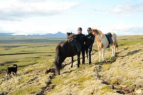 Skálinn between Gullfoss and Geysir – Myrkholt Farm