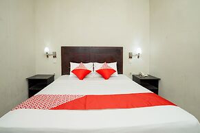 OYO 1005 Hotel Kumala