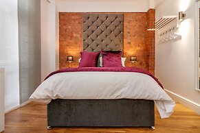 Swan Street Penthouse