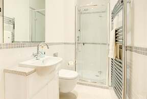 Luxury Apartments - Rodney Road