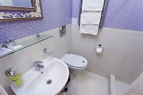 Alex Residence Hotel