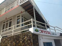 Crystal LakeView Homestay