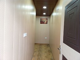 Crystal LakeView Homestay