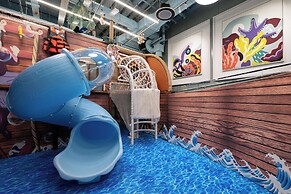 Atlantis The Royal