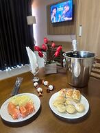 Matinada Palace Hotel