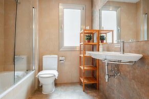 Inside Barcelona Apartments Salvà