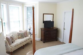 Anne's Washington Inn