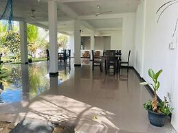 Guitar Bay Arugambay