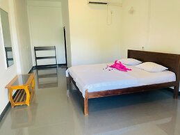 Guitar Bay Arugambay