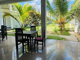 Guitar Bay Arugambay