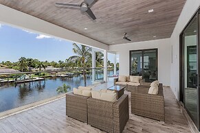 Villa Cosmopolitan by Vacationhit