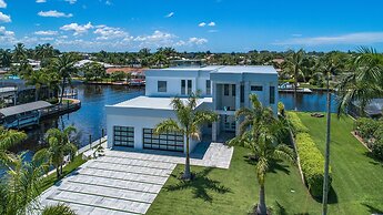 Villa Cosmopolitan by Vacationhit