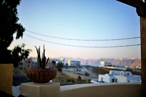 My Catsle Cave est 1899