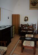 My Catsle Cave est 1899