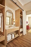 Virgin Hotels Dallas