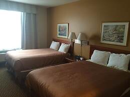 Foxwood Inn & Suites