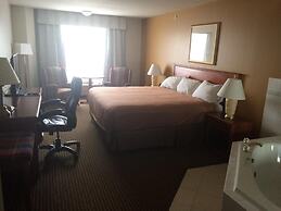 Foxwood Inn & Suites