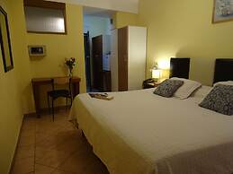 Hotel Tango Facultad