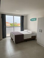 Dona Floripa Suites e Apartamentos