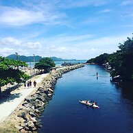 Dona Floripa Suites e Apartamentos