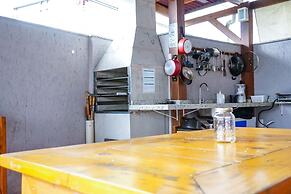 Dona Floripa Suites e Apartamentos