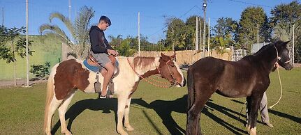 Hotel Fazenda Estancia Torre De Pedra
